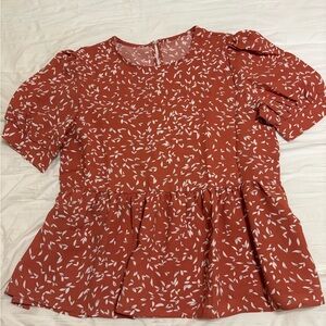 Women’s peplum top size medium salmon